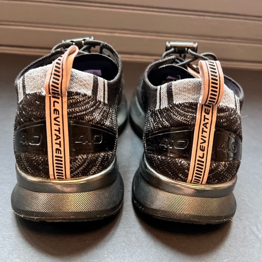 Brooks Levitate 4 Black Women Size 8.5 - Picture 6 of 9